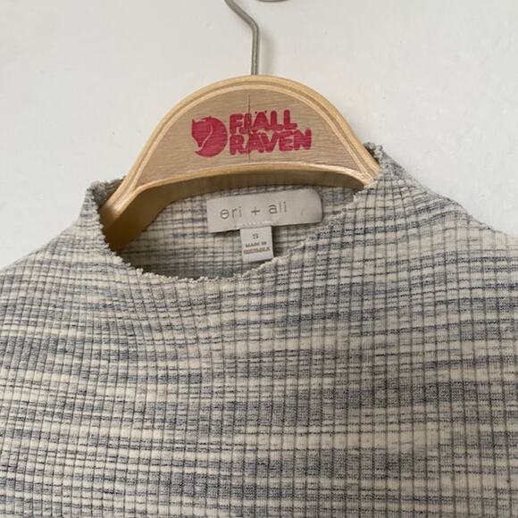 Eri + Ali Anthropologie Cream Gray Heather Ribbed Tank Top Stretch Women's Small - Picture 8 of 10